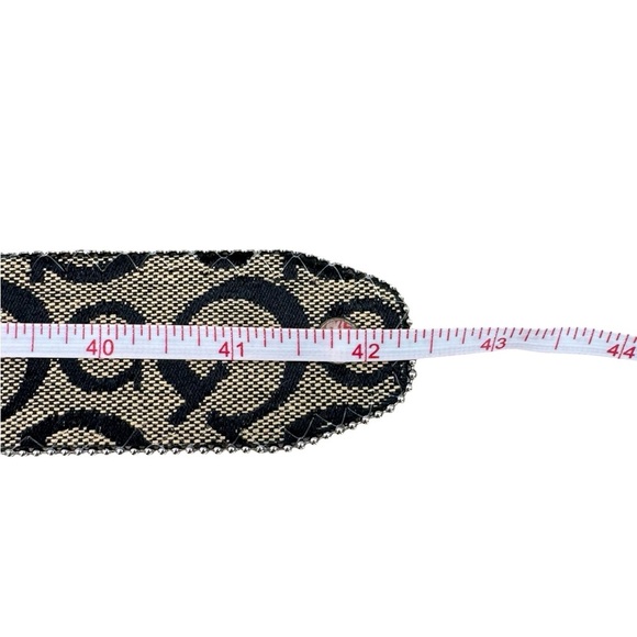 GUESS Logo Print Belt with Silver Buckle – Size Large - Picture 5 of 8